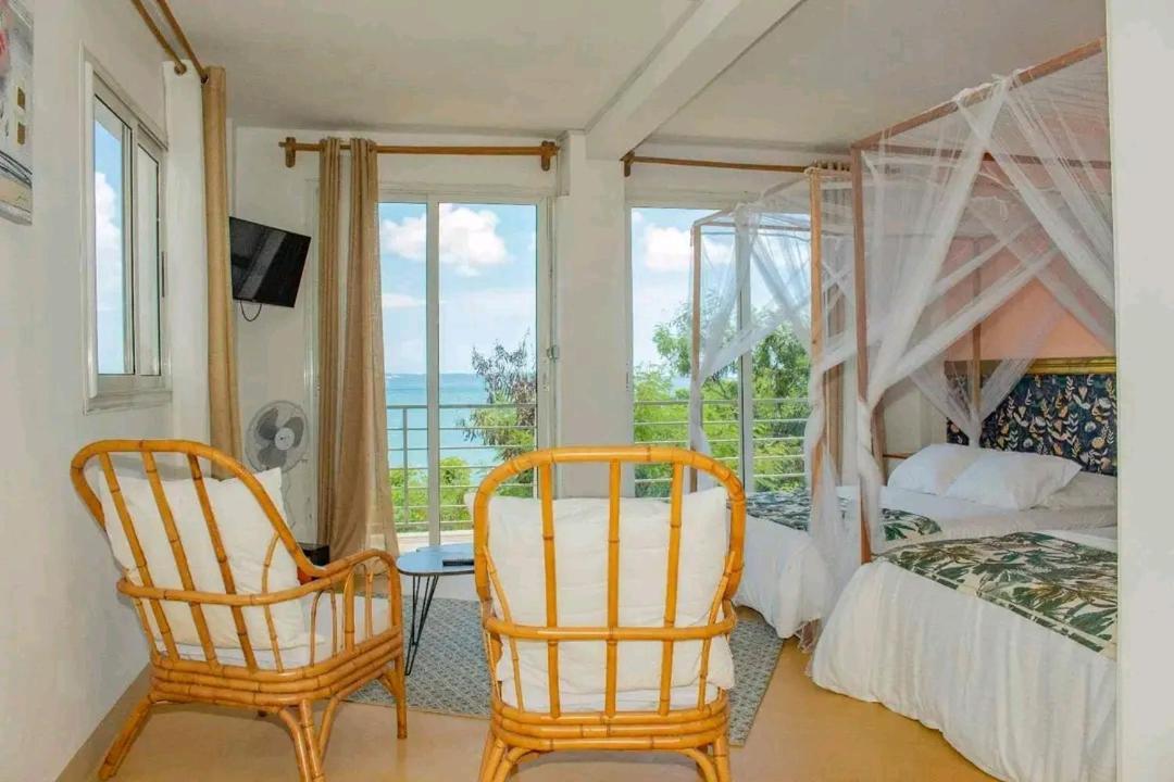 Hotel Riziky Antsiranana Kültér fotó